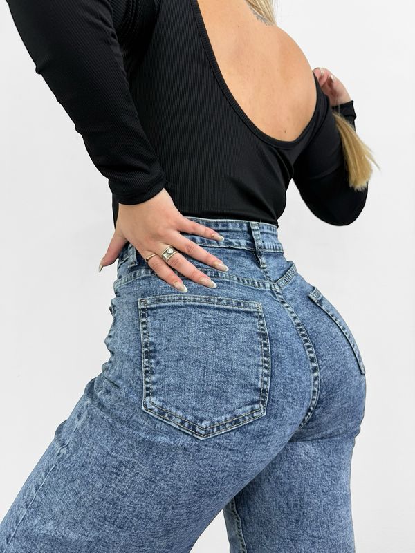 Jean Barranquilla color azul nevado X MAYOR ($890 c/u paquete minimo de 6 unidades)
