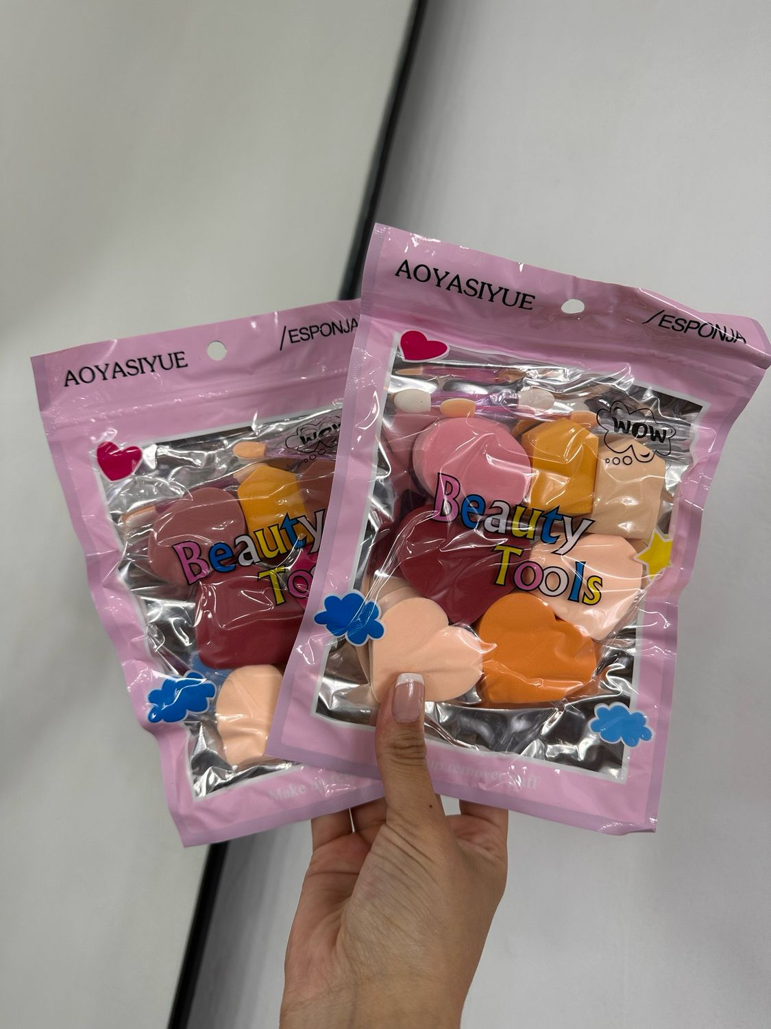 Paquete de esponjas de maquillaje variadas X MAYOR ($80 c/u paquete minimo de 12 unidades)