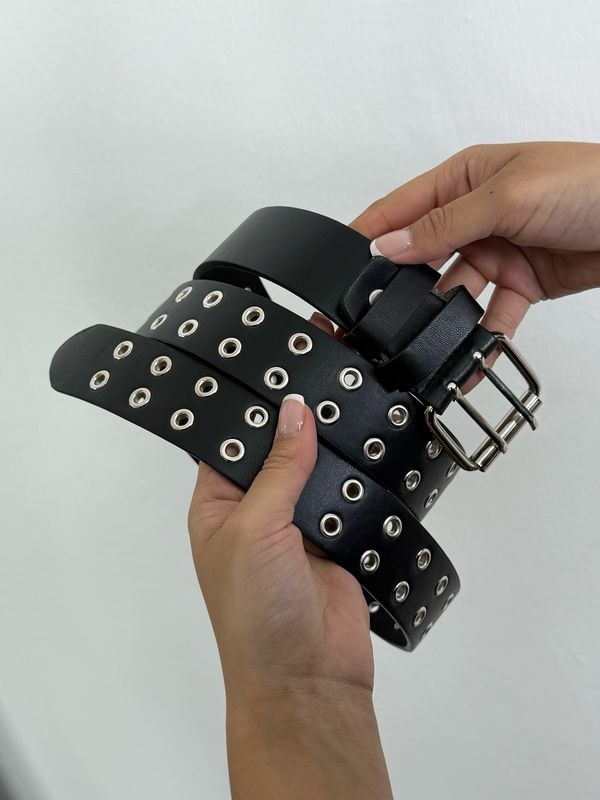 Cinto en tendencia color negro X MAYOR ($190 c/u paquete minimo de 12 unidades)