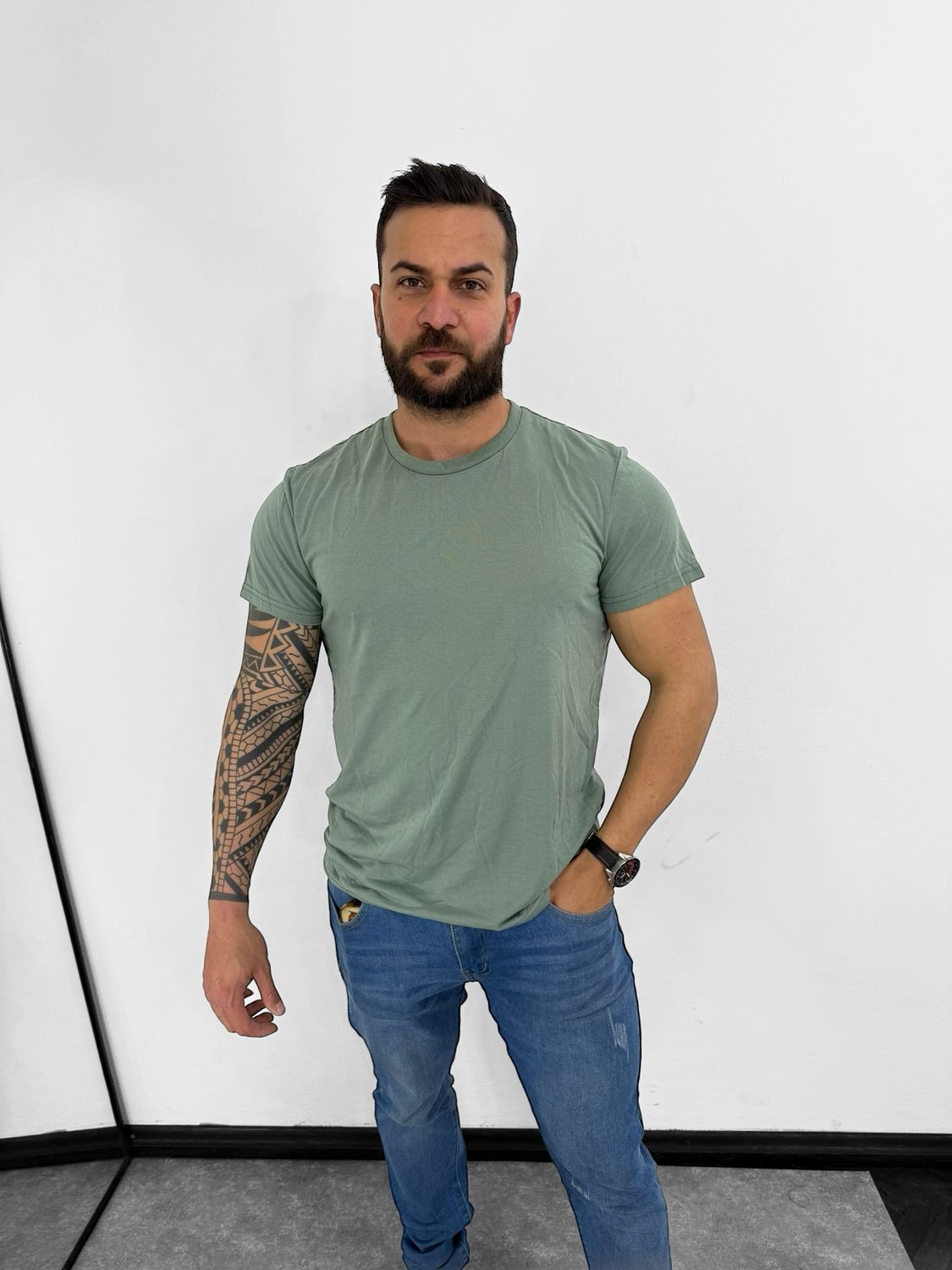 Remera basica de hombre