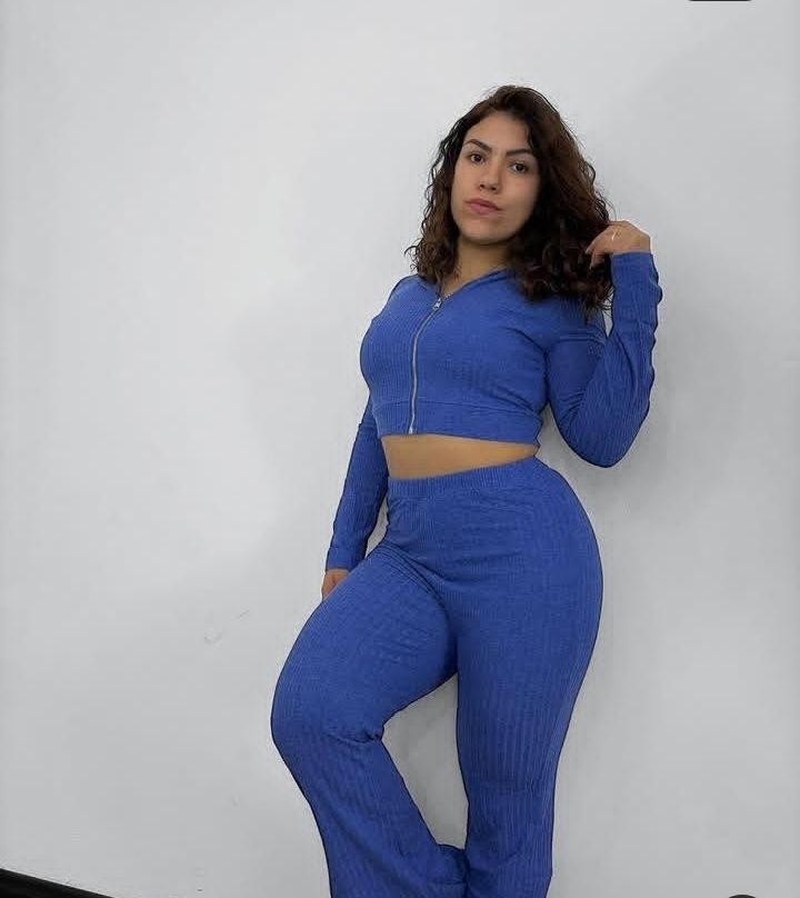 Conjunto de Palazo y Campera con cierre en tela Morley