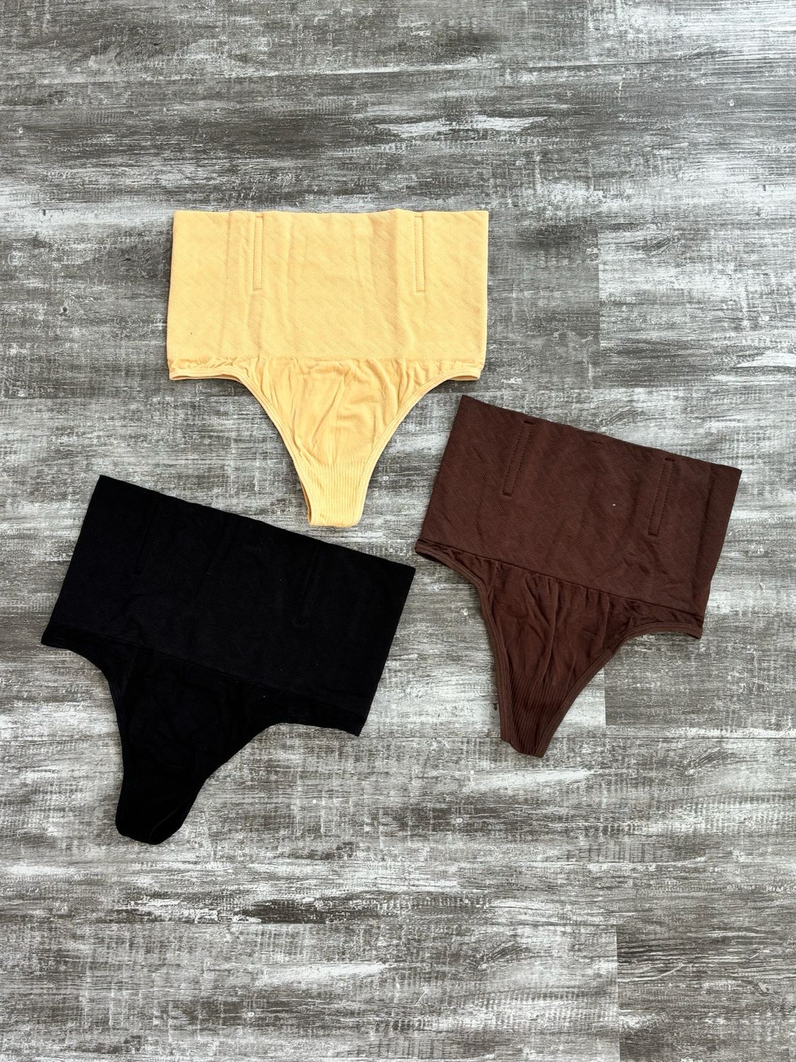 Colaless con Faja y Varillas X MAYOR($115 c/u paquete minimo de 12 unidades )