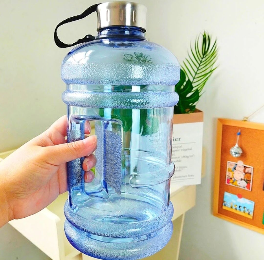 Botella grande de colores de 2.2 L Botella grande de colores de 2.2 L