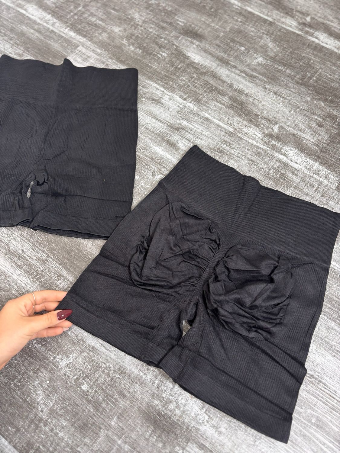 Short liso con push up color negro. X MAYOR ($240 c/u paquete minimo de 12 unidades)