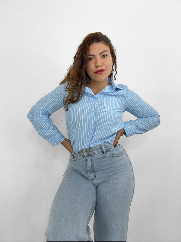 Camisa sastrera  con mangas largas  y lineas($520 c/u paquete minimo de 12 unidades)