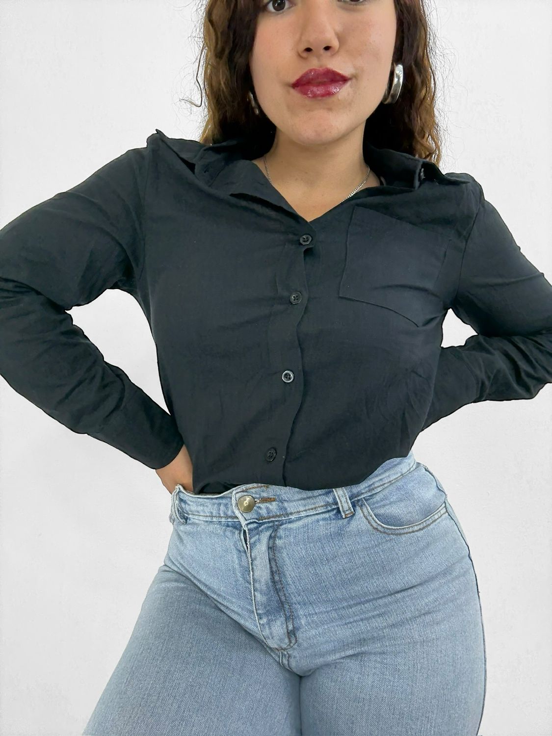 Camisa sastrera con manga larga de varios colores X MAYOR ($510 c/u paquete minimo de 12 unidades)