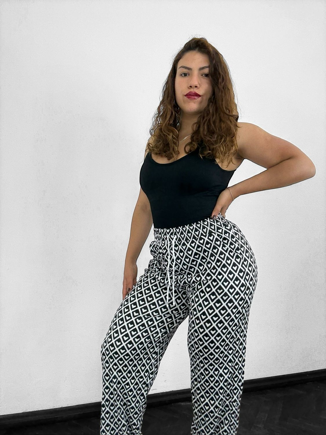 Palazo estampado colores variados con bolsillos. X MAYOR ($190 c/u paquete minimo de 12 unidades)