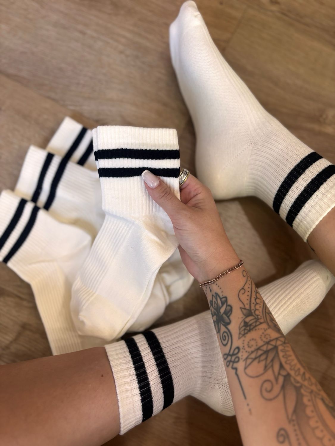 Docena de Pares de medias deportivas largas color blanco