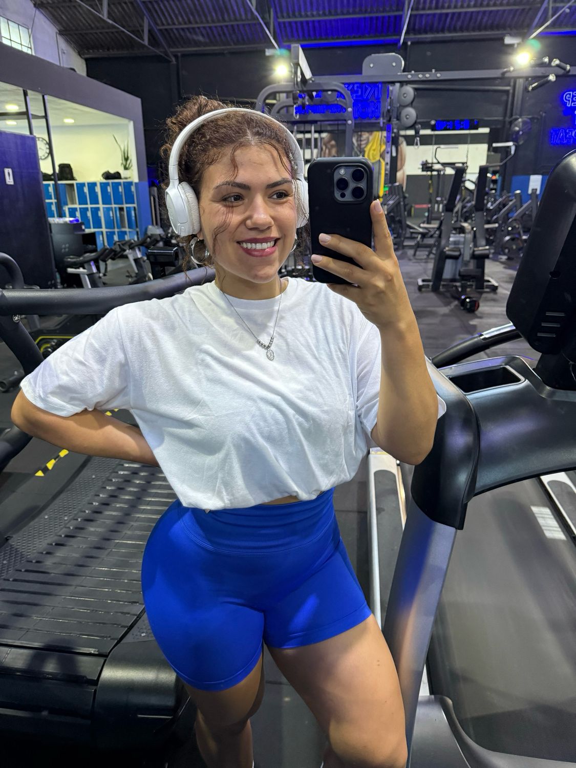 Remera basica unisex ($290 c/u paquete minimo de 12 unidades) Remera basica unisex ($290 c/u paquete minimo de 12 unidades)