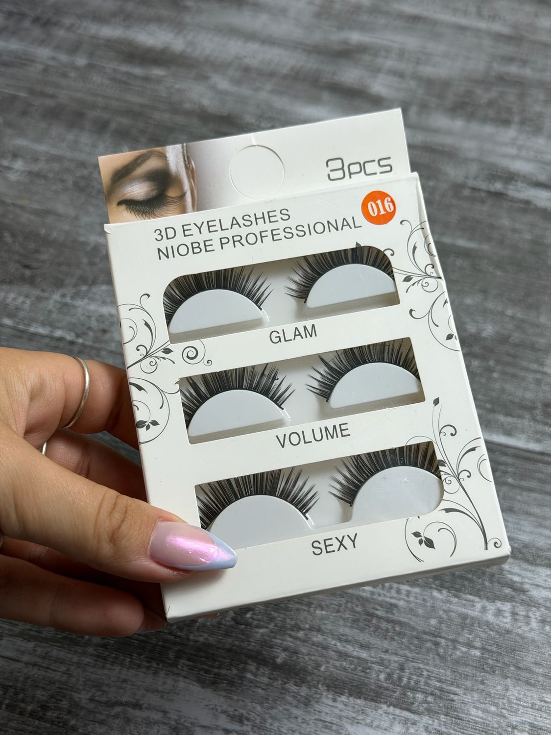 Estuche de pestañas postizas 3 pares Estuche de pestañas postizas 3 pares