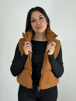 ▪️CAMPERA Y CHALECO