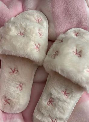 ▪️PANTUFLAS