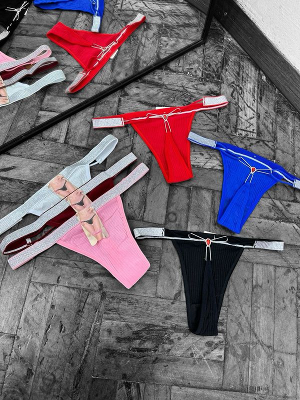 Colaless LUREX (1u x $100)