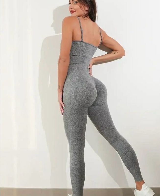 Catsuit enterito deportivo con push up Catsuit enterito deportivo con push up