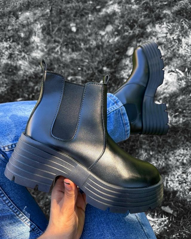 Botas con plataforma y elastico