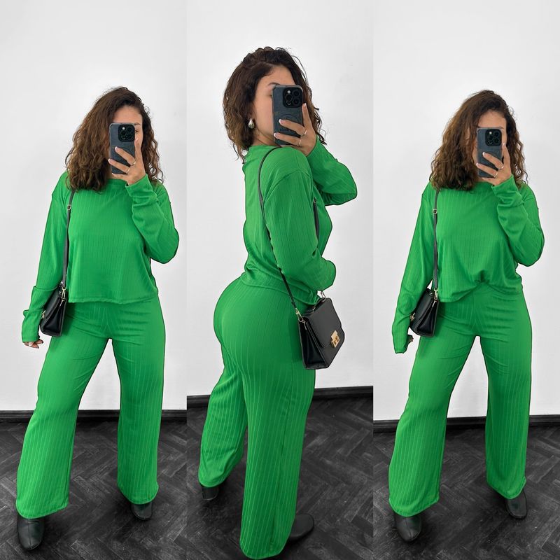 Conjunto de palazo y buzo canelado