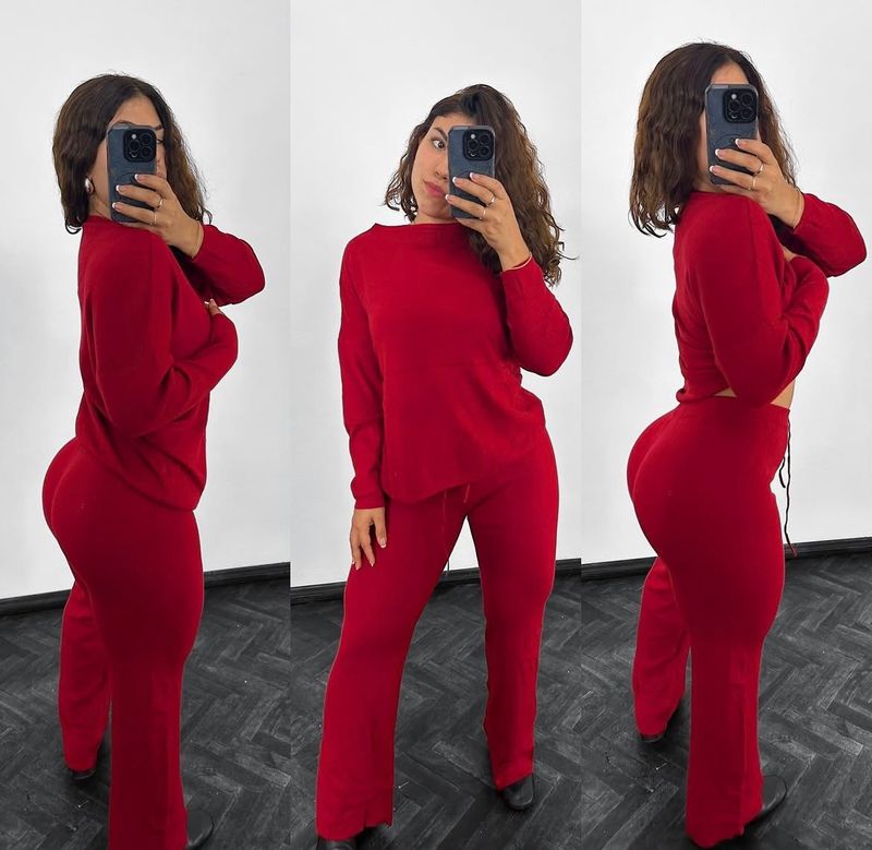 Conjunto de buzo y palazo Granate