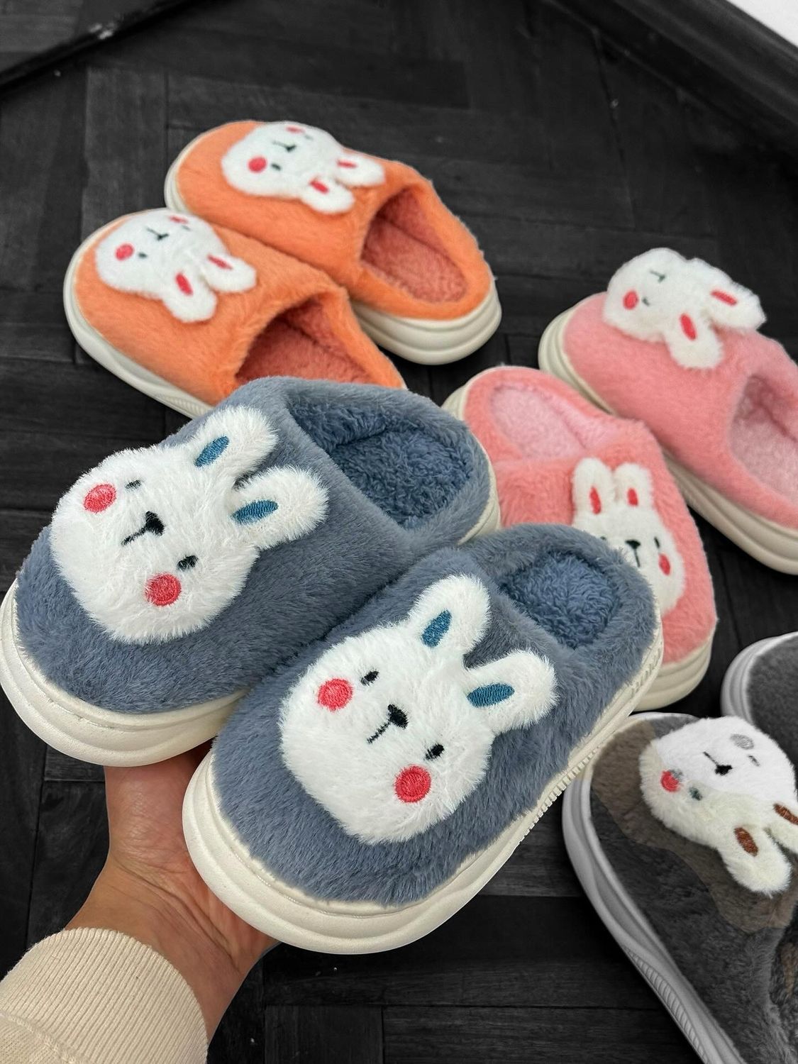 Pantuflas peluditas para nenes