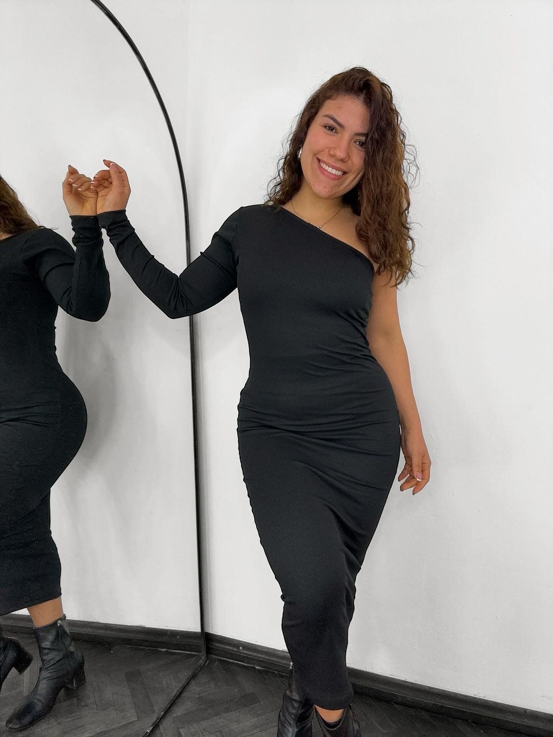 Vestido Mia asimetrico