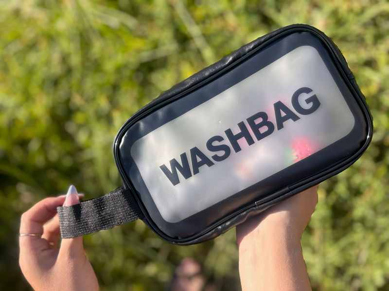 Neceser impermeable tamaño mediano color negro Neceser impermeable tamaño mediano color negro