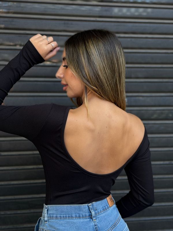 Body Lia  con escote en espalda