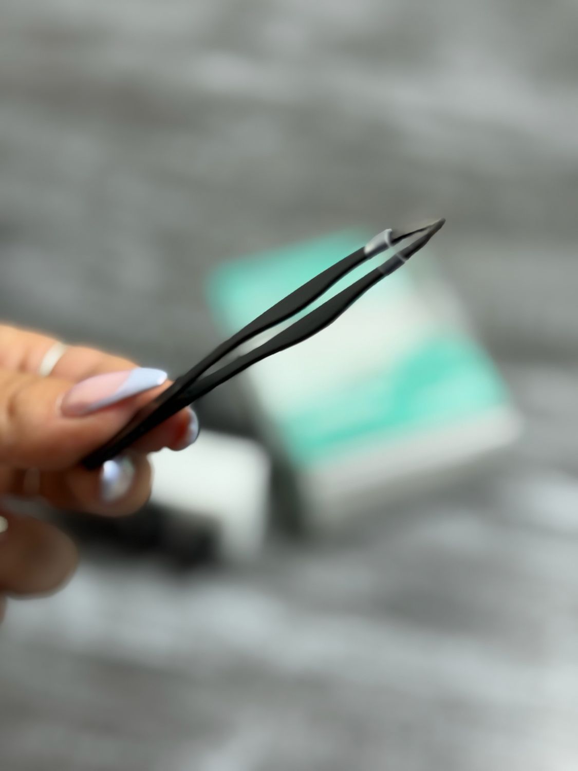 Pinza para cejas profesional