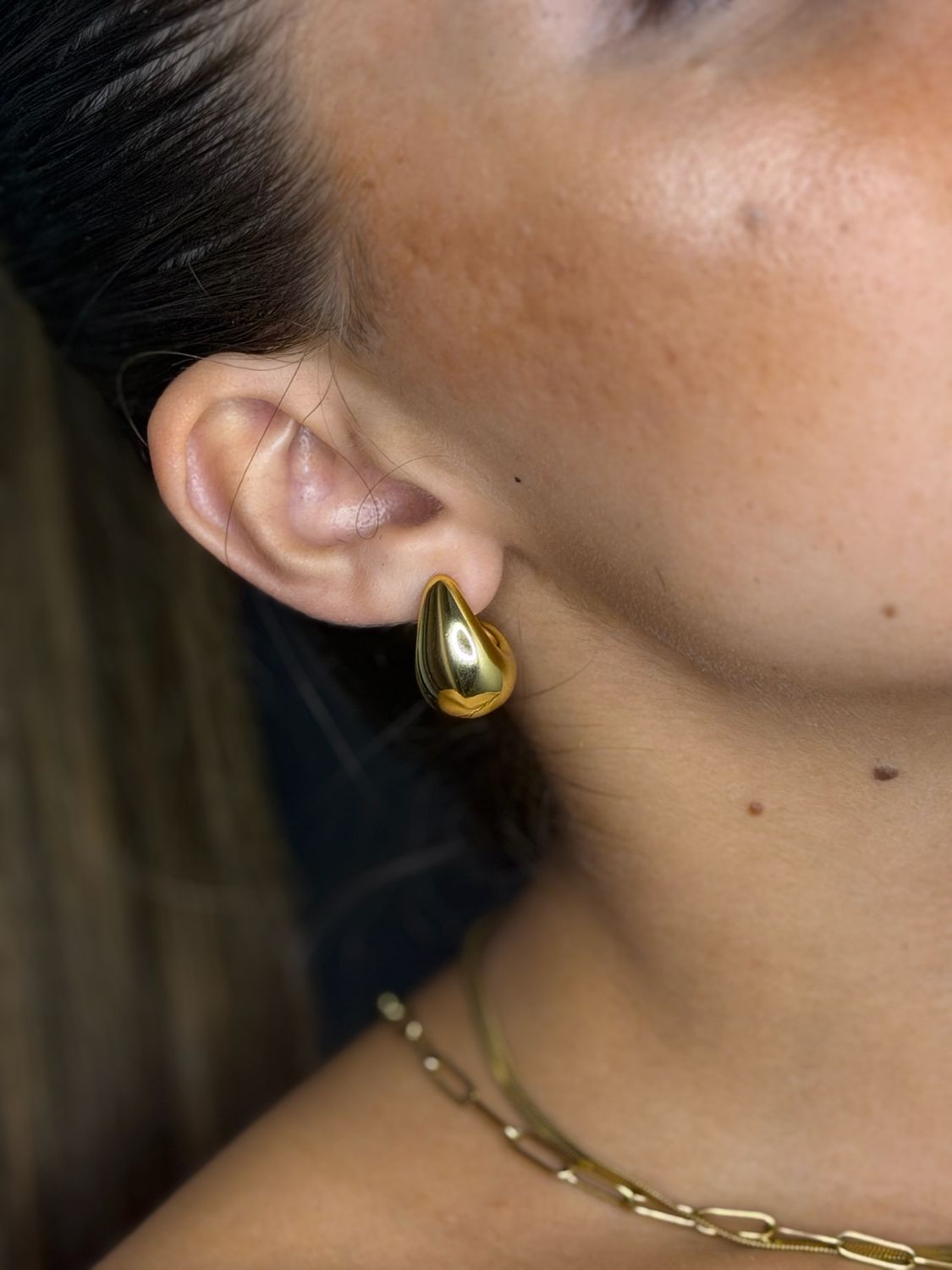 Caravanas de gota en tendencia por MAYOR ($100 c/u Pack de 12 unidades)