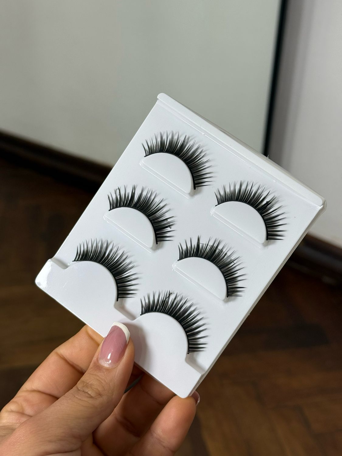 Estuche de pestañas postizas 3 pares X MAYOR (50 c/u paquete minimo de 12 unidades)