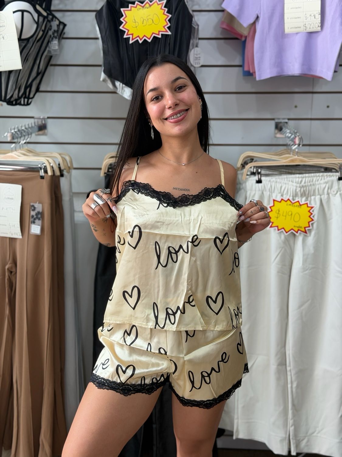 Conjunto pijama de lenceria Conjunto pijama de lenceria