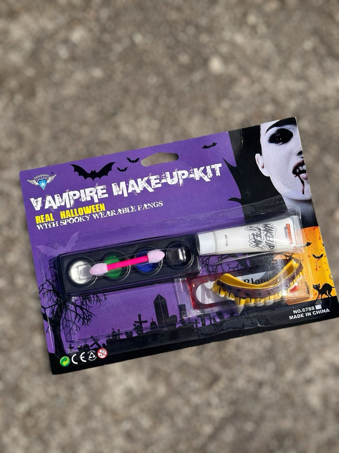 Petaca de maquillaje vampiro halloween