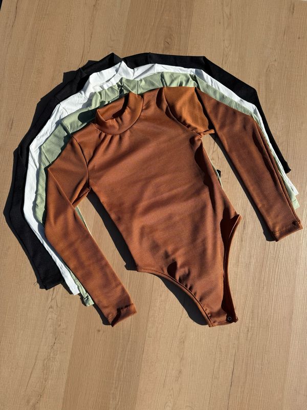 Body polera Morley en Ribana($290 c/u paquete minimo de 4 unidades Body polera Morley en Ribana($290 c/u paquete minimo de 4 unidades