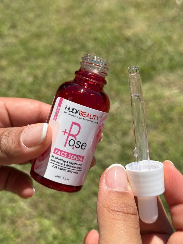 Serum facial de rosas