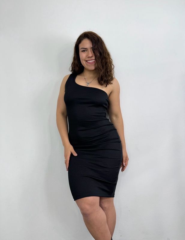 Vestido asimetrico Vestido asimetrico