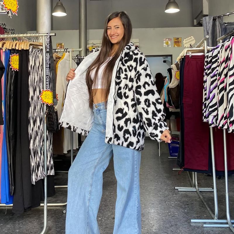 Campera Teddy de Corderito con Diseño Print Campera Teddy de Corderito con Diseño Print