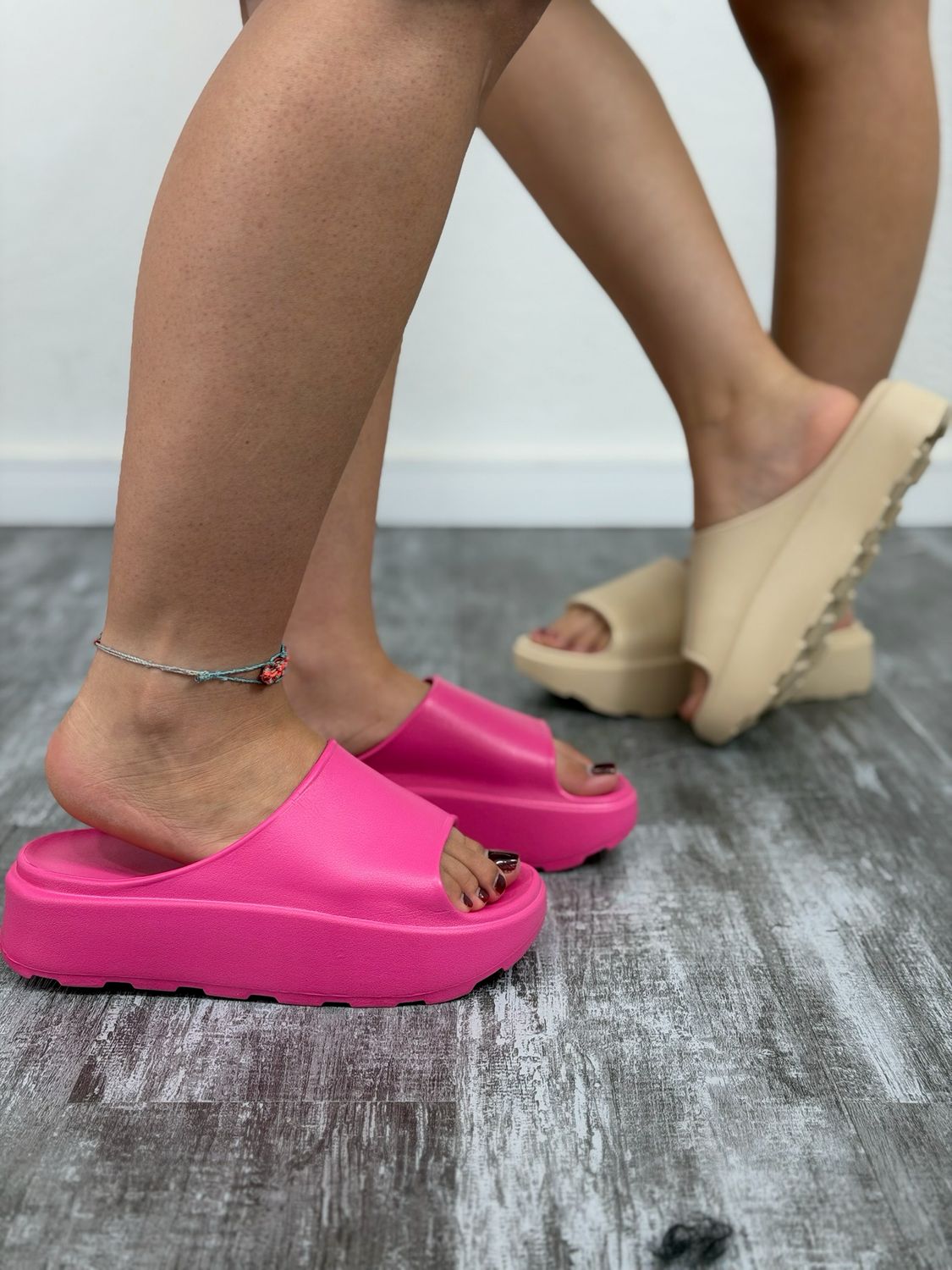 Gomones Chancletas Nebula