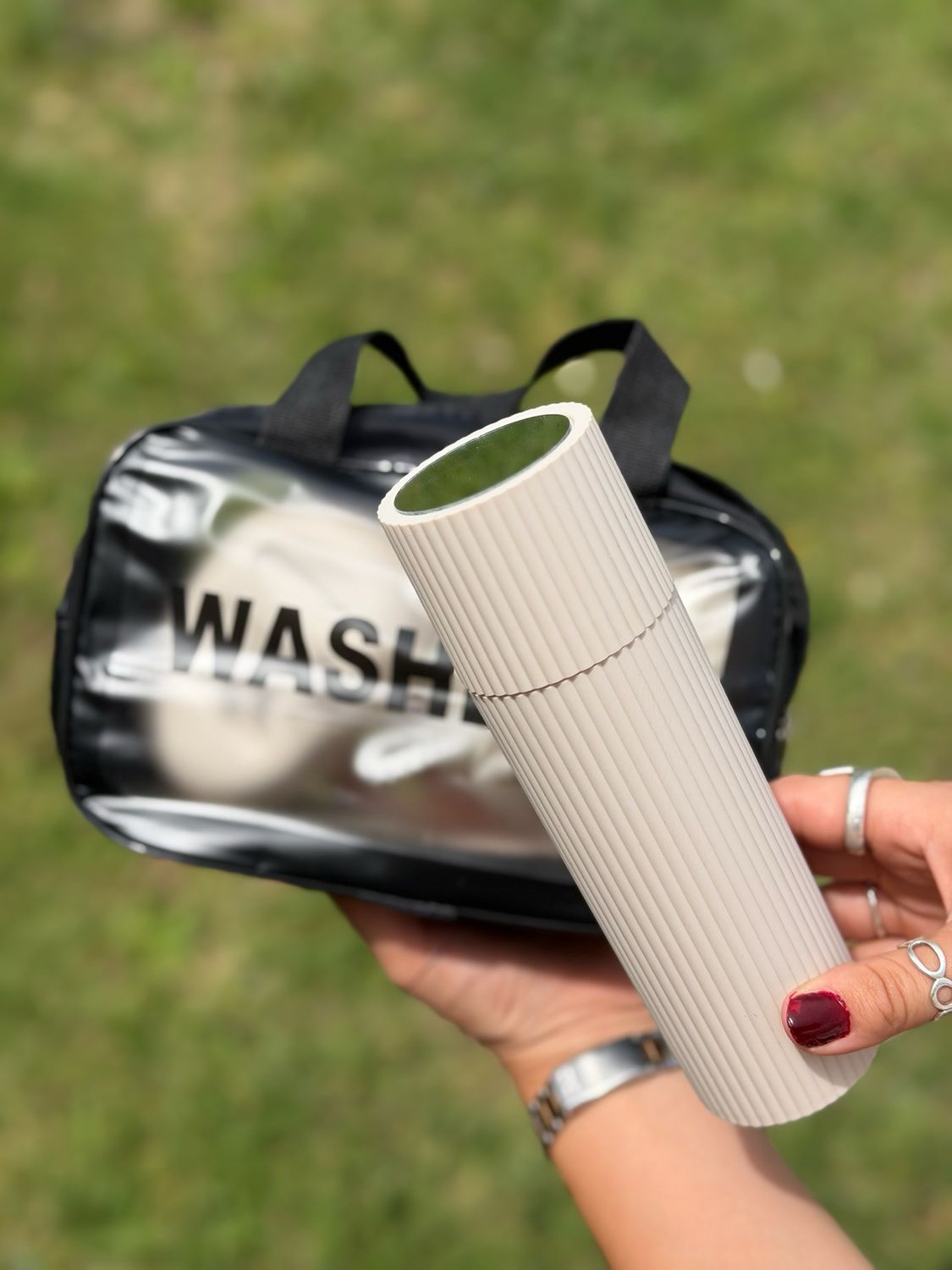Neceser mas kit de aseo diario por MAYOR ($190 c/u paquete de 6 unidades)