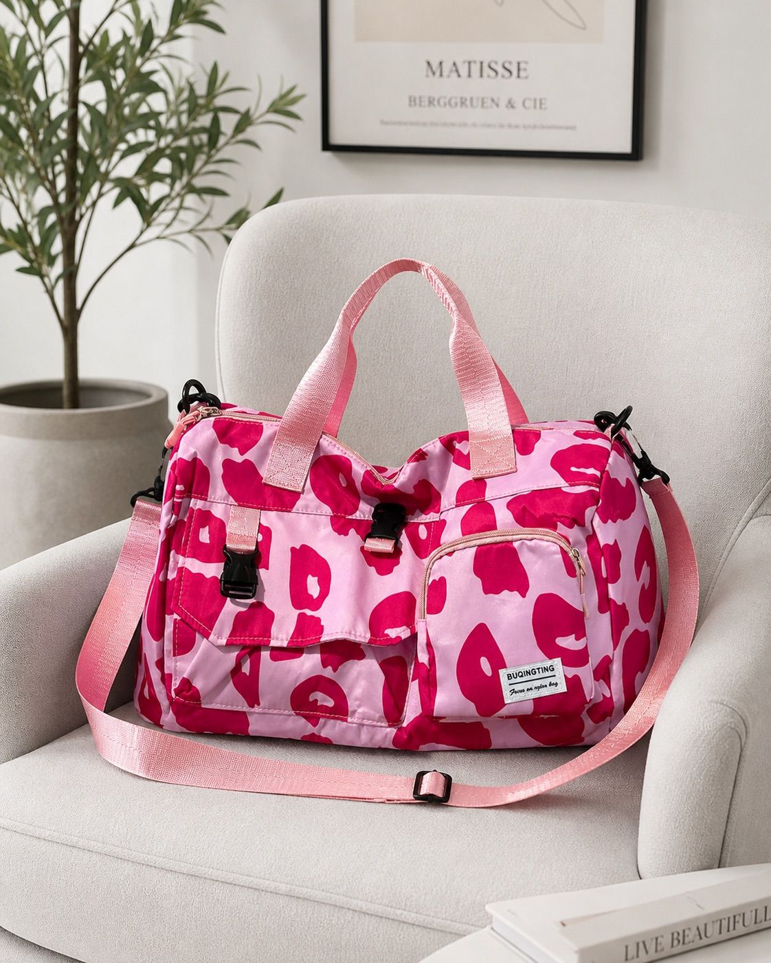 Bolso deportivo Spirit por MAYOR ($590 c/u paquete de 6 unidades surtido en colores ) Bolso deportivo Spirit por MAYOR ($590 c/u paquete de 6 unidades surtido en colores )