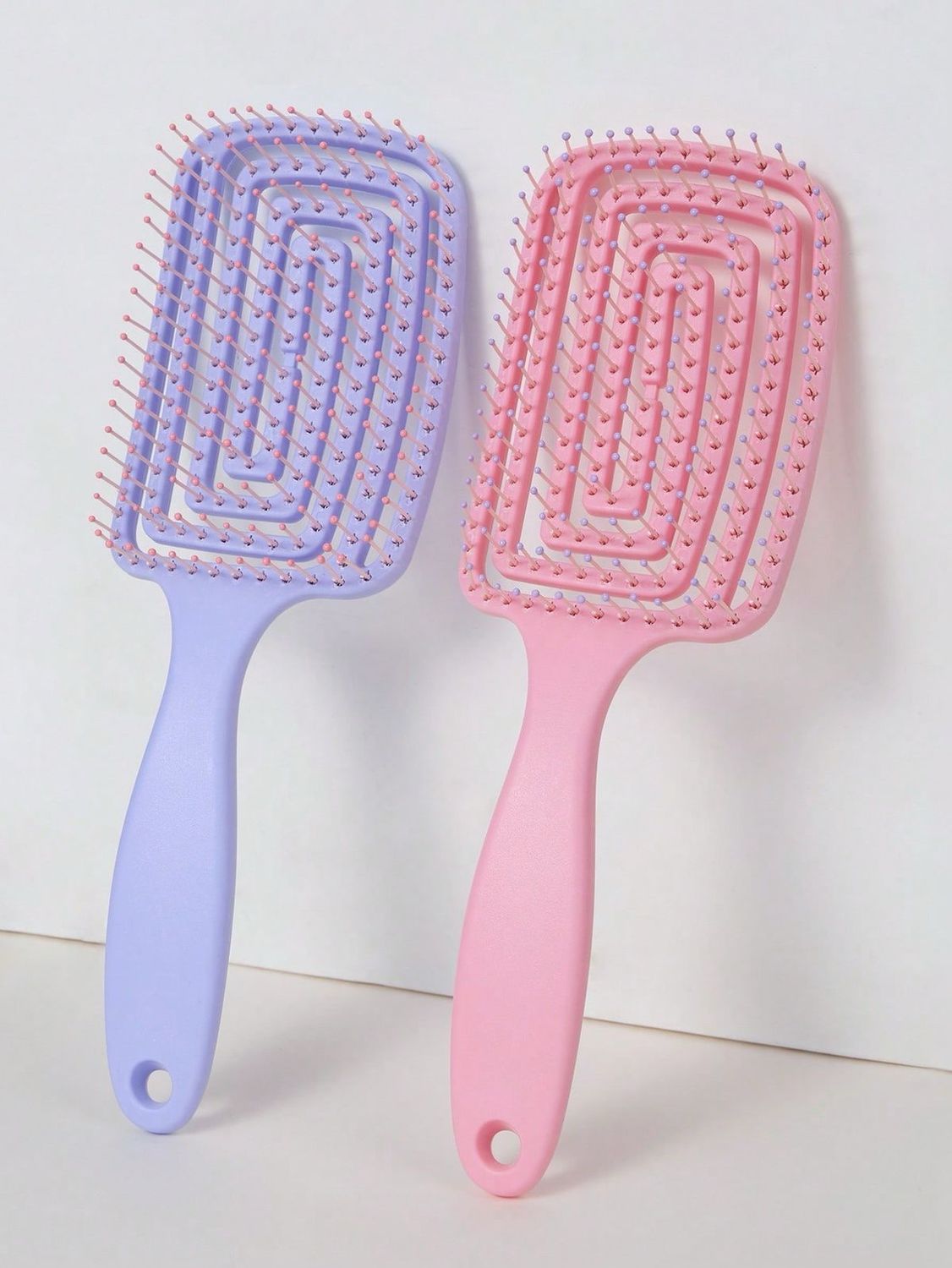 Cepillo ergonomico anti frizz