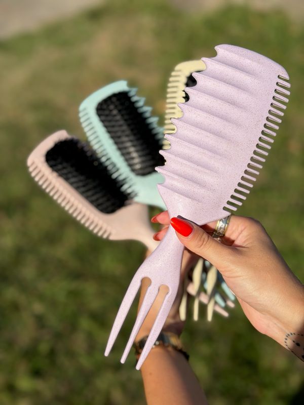 Cepillo para rulos 2 en 1 por MAYOR ($90 c/u paquete de 6 unidades)