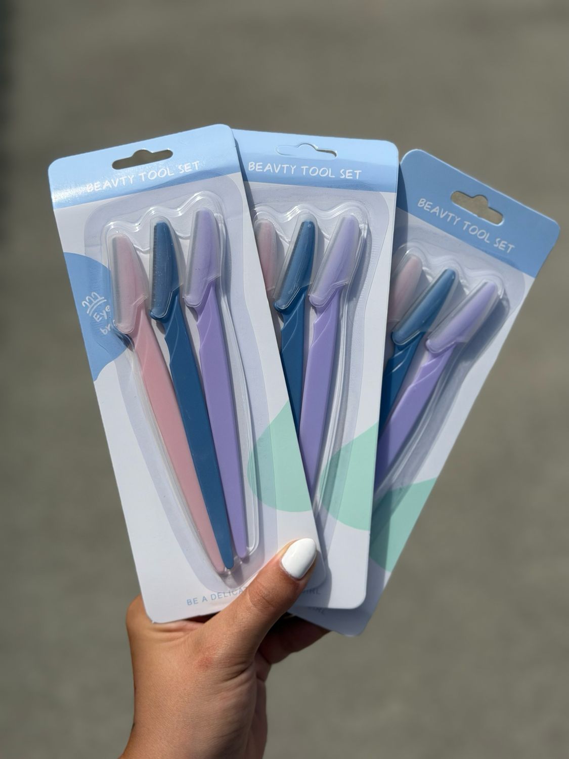 Perfilador de cejas por MAYOR ($45 c/u paquete de 6 unidades) Perfilador de cejas por MAYOR ($45 c/u paquete de 6 unidades)