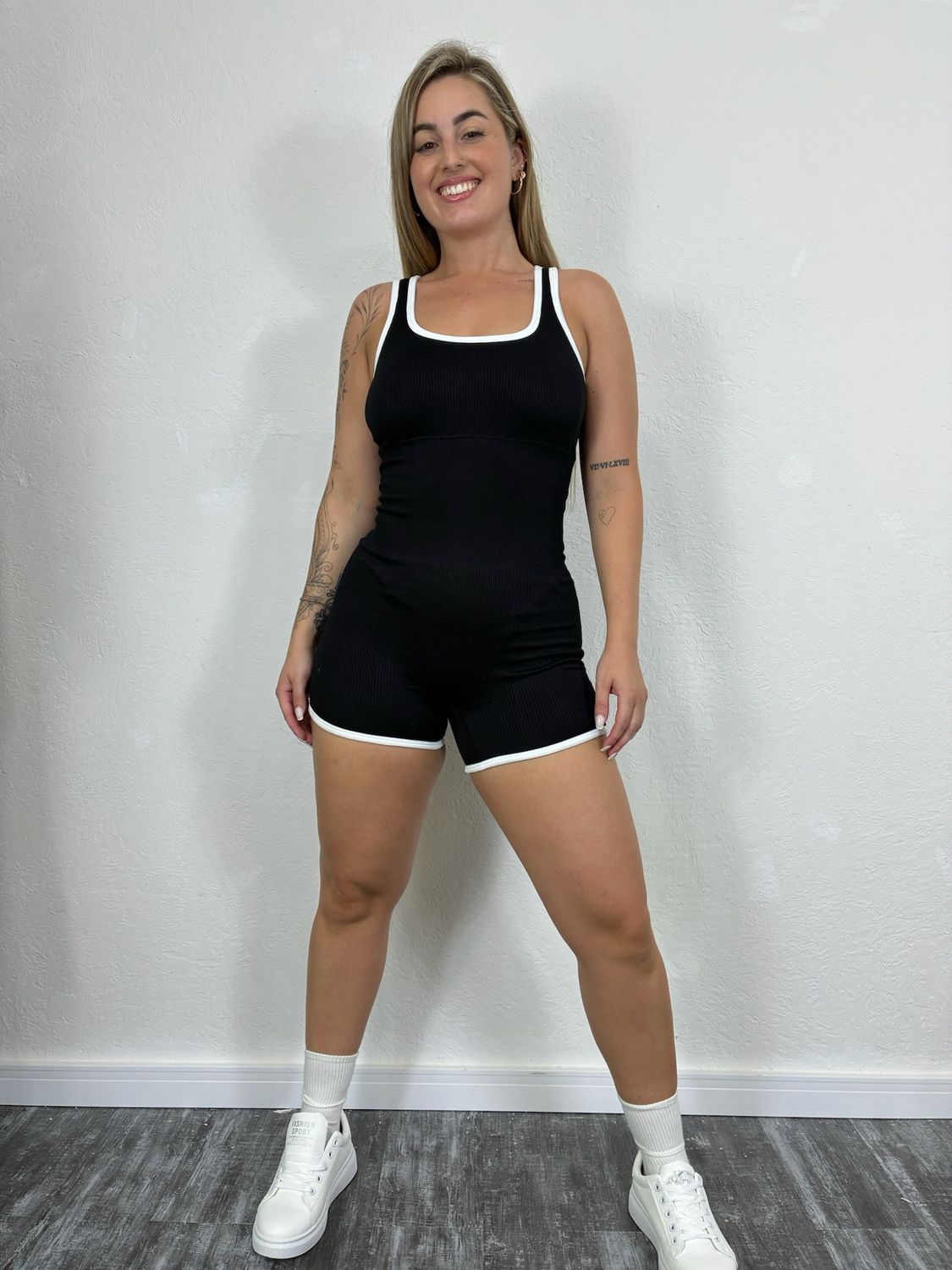 Enterito deportivo reductor en tela morley con faja y push