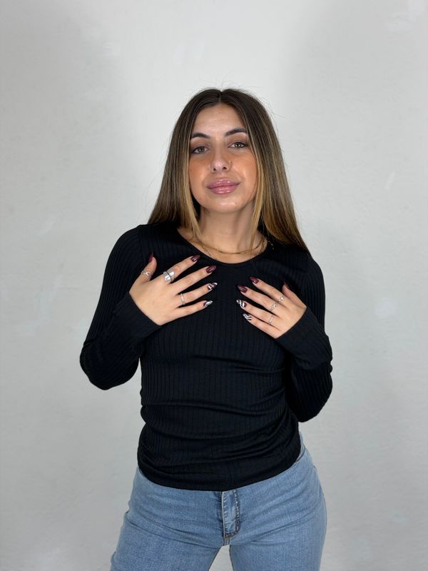 Remera termica morley color negro por mayor ($250 c/u minimo de 12 unidades)