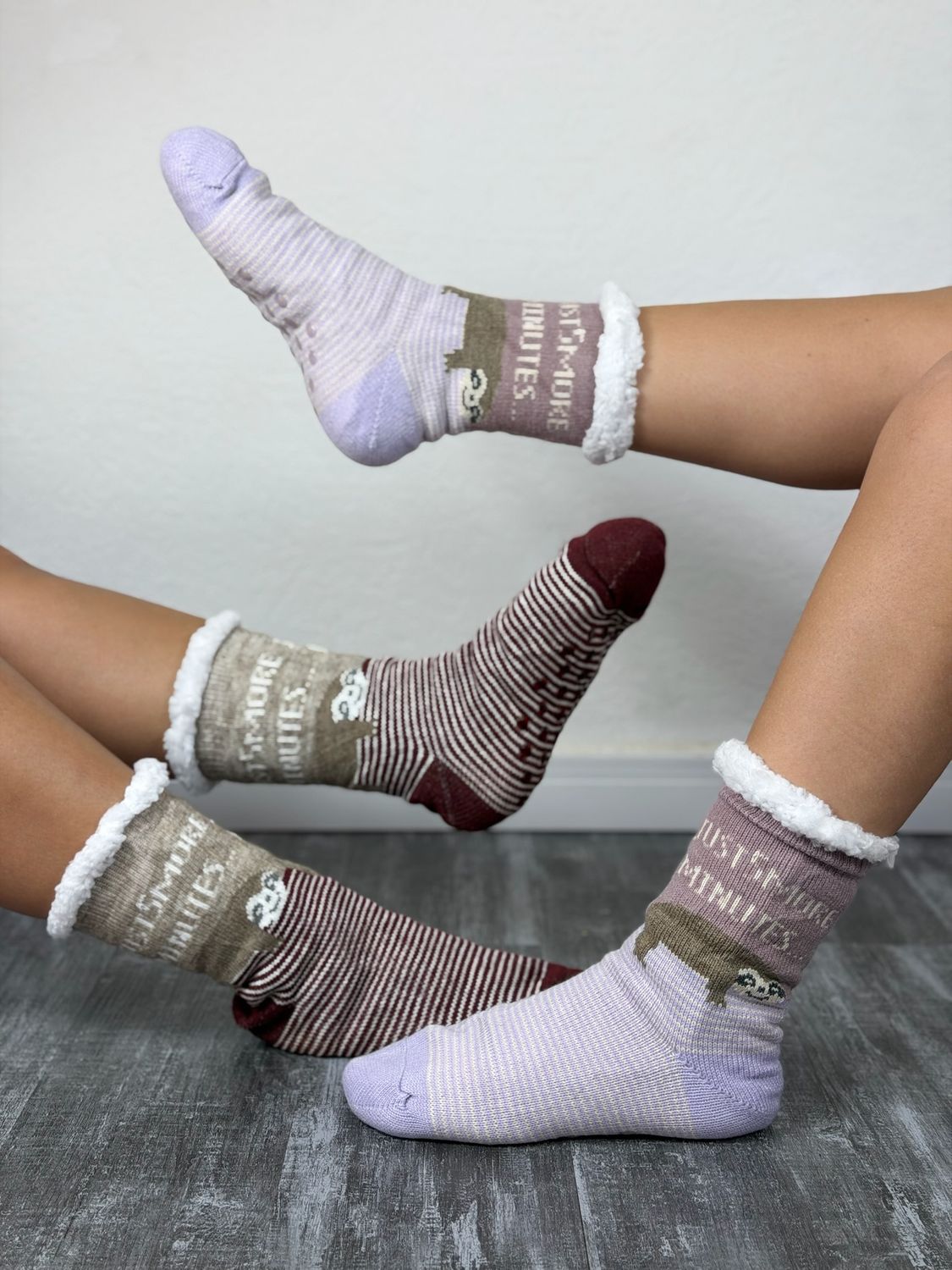 Par de medias antideslizantes con peluche