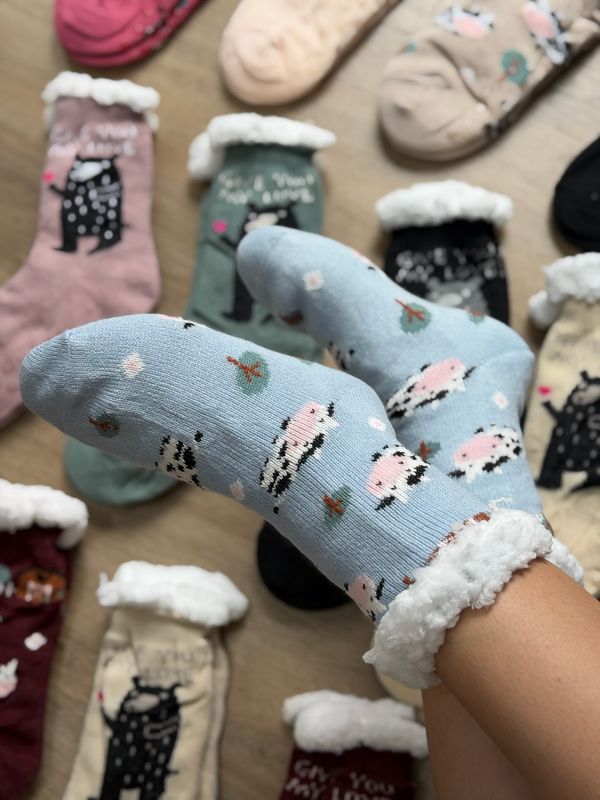 Par de medias antideslizantes con peluche