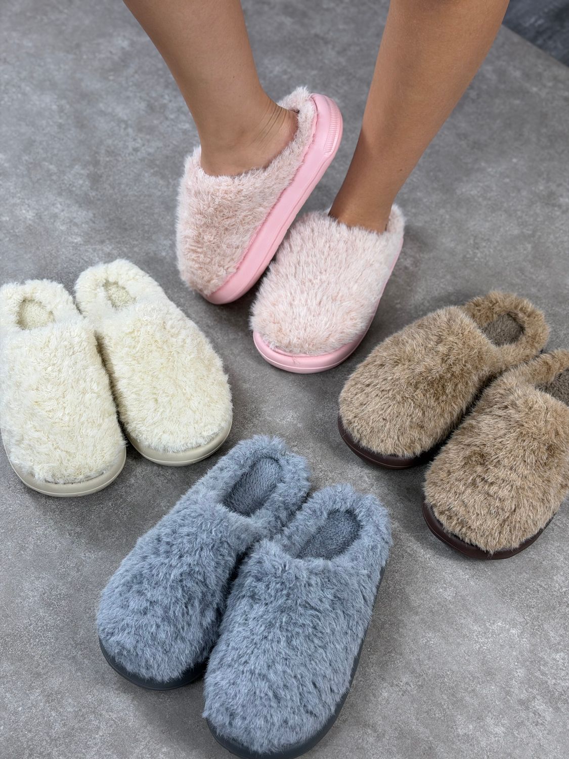 Pantuflas con peluche Pantuflas con peluche