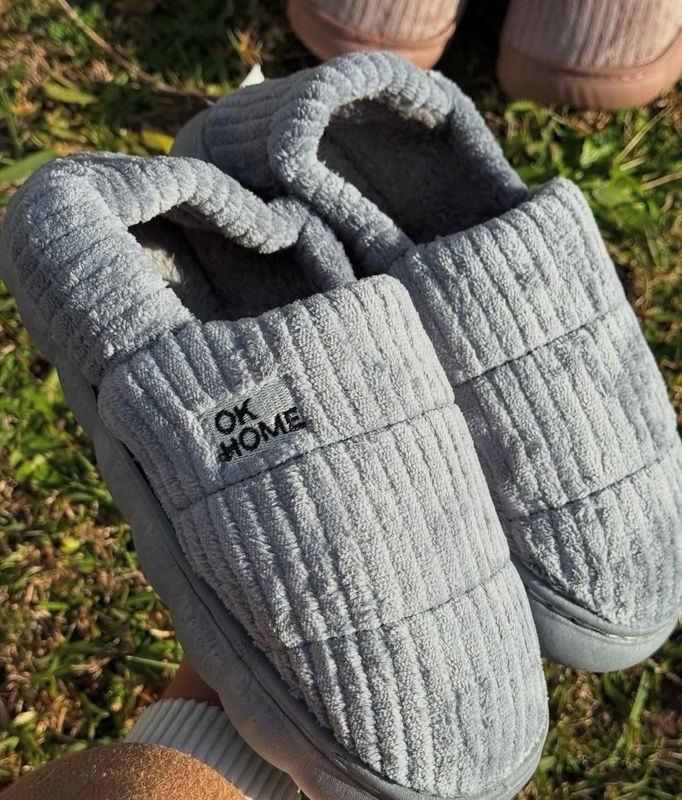 Pantuflas Unisex Abrigaditas