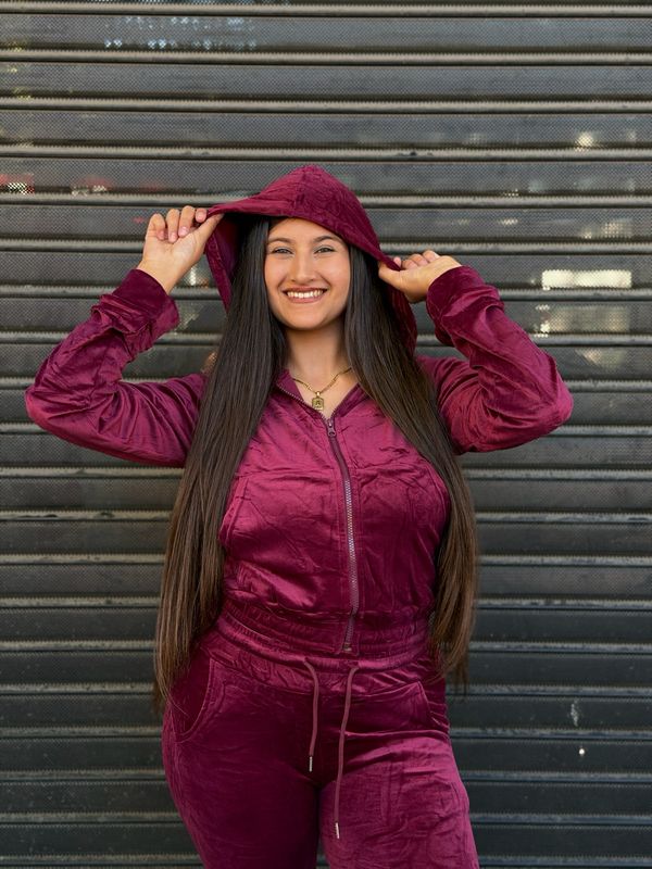 Conjunto con Campera y gorro Plush Celine