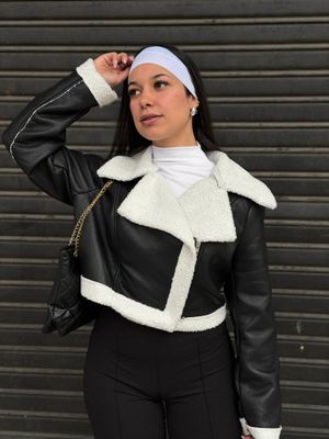 Campera Simil Cuero con Corderito Iris Campera Simil Cuero con Corderito Iris