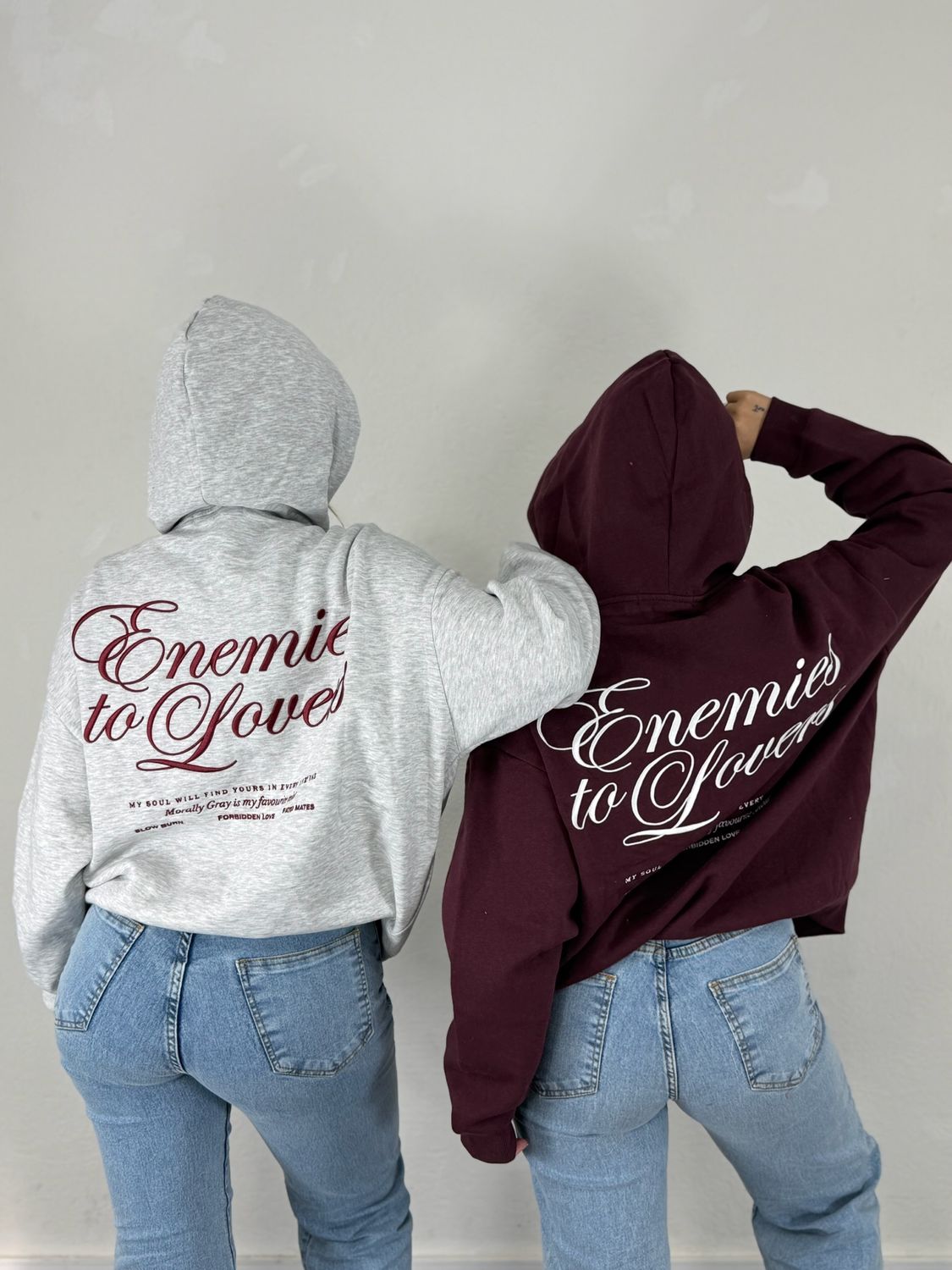 Buzo canguro oversize estampado