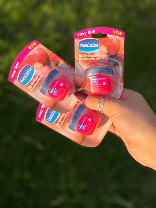 Vaselina Rose para labios